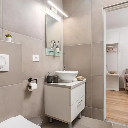 Main Street 2 Apartment Rijeka