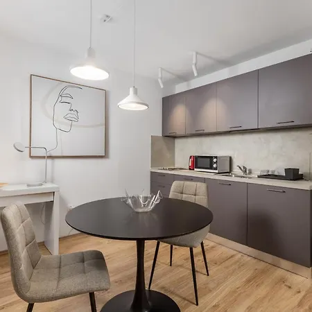Apartment Main Street 2