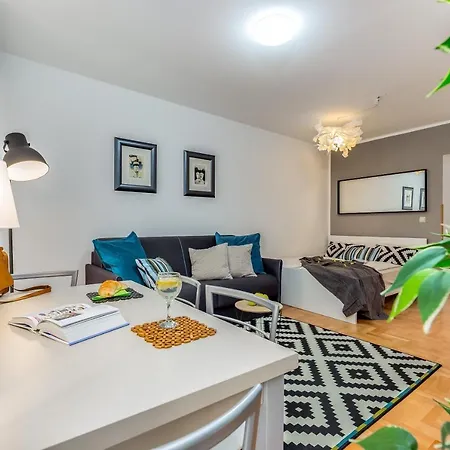 Apartment Main Street 2 *