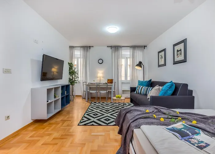 Main Street 2 Apartment Rijeka