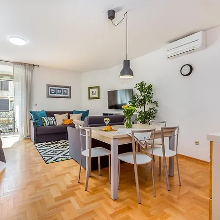 Apartamento Main Street 2 Rijeka